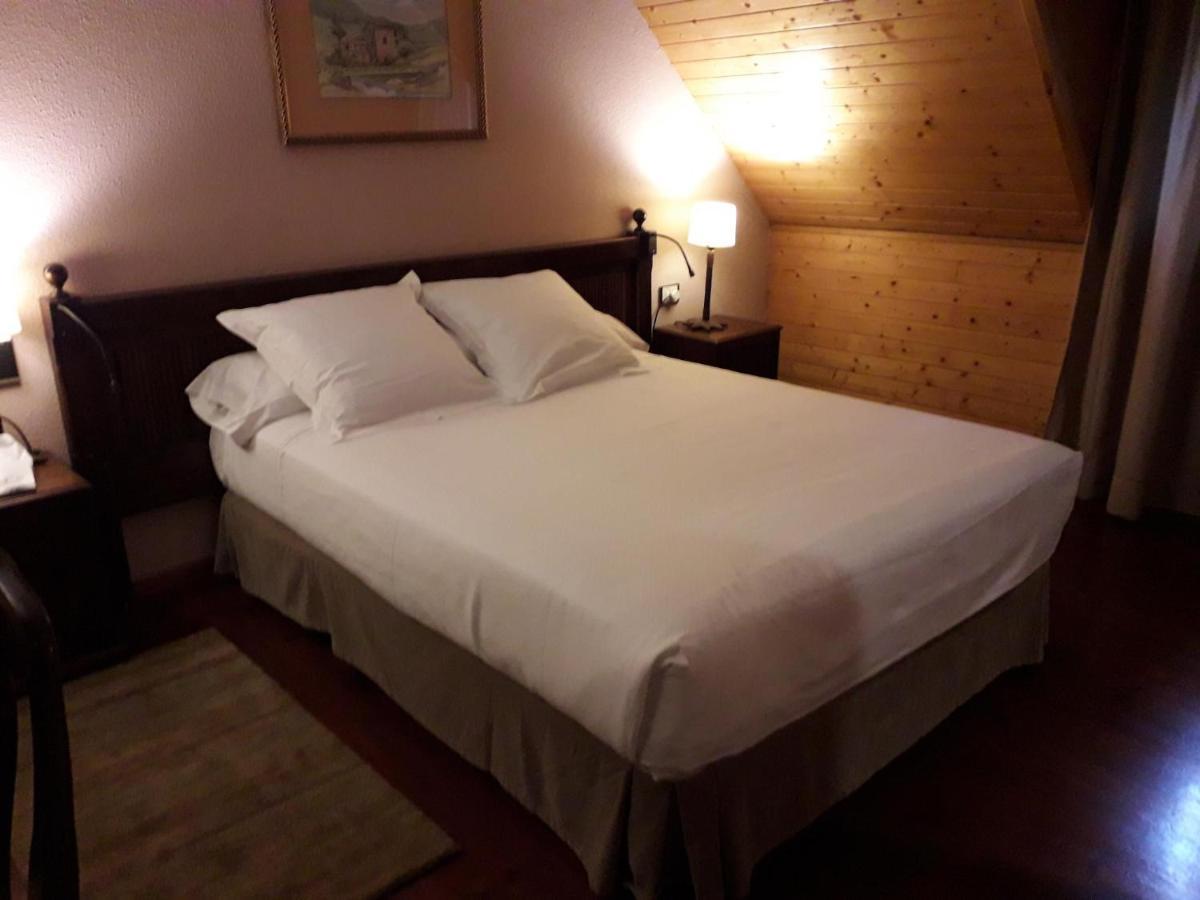 Parador De Arties Eksteriør bilde